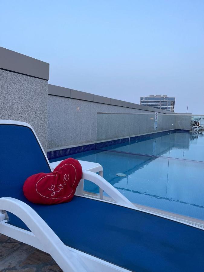 Great View, Dubai Sportcity, Parking Included, Nice Apartments Екстер'єр фото