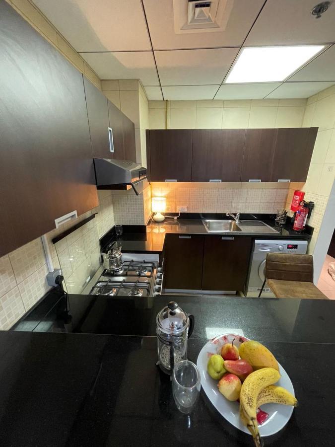 Great View, Dubai Sportcity, Parking Included, Nice Apartments Екстер'єр фото