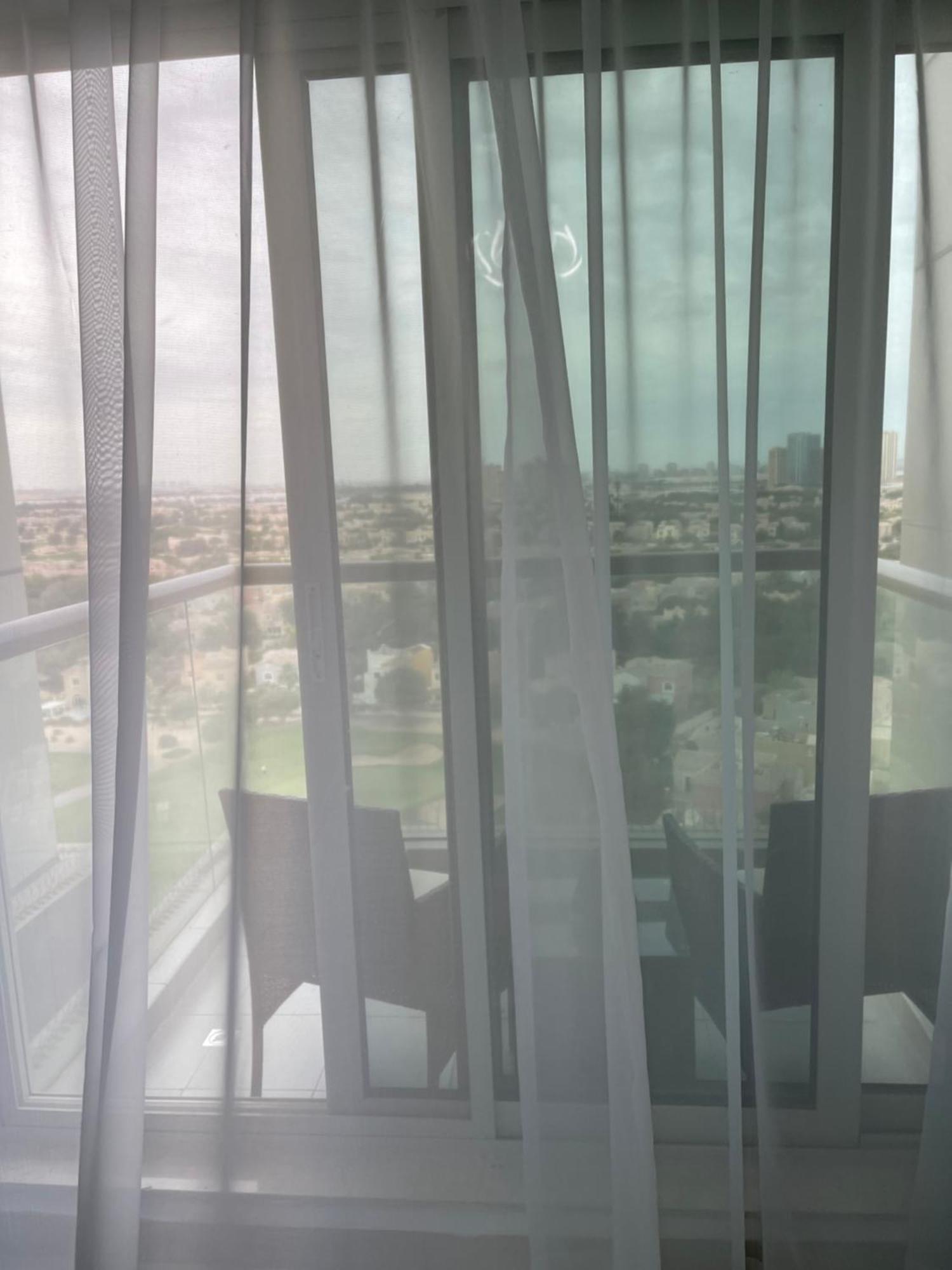 Great View, Dubai Sportcity, Parking Included, Nice Apartments Екстер'єр фото