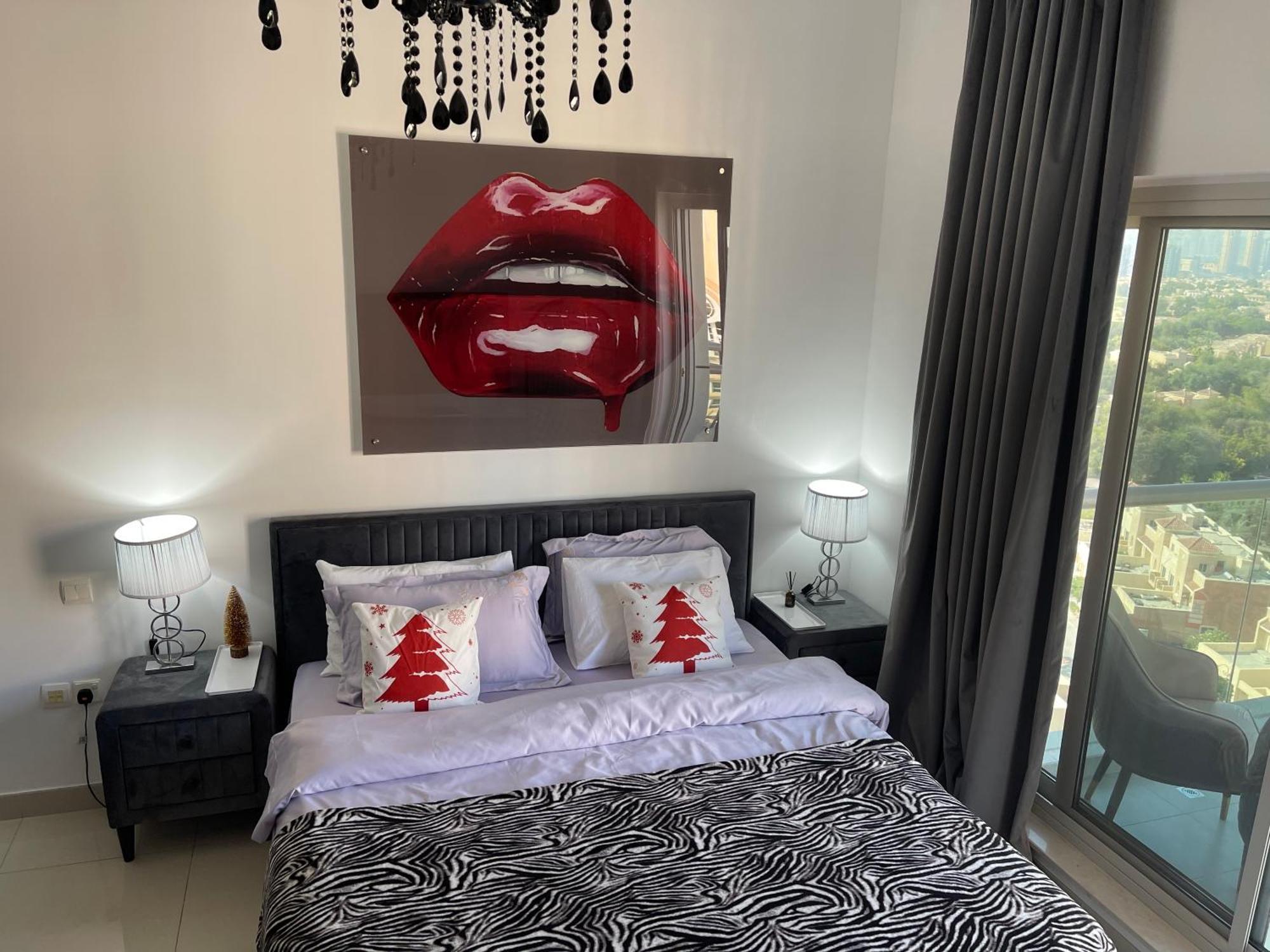 Great View, Dubai Sportcity, Parking Included, Nice Apartments Екстер'єр фото