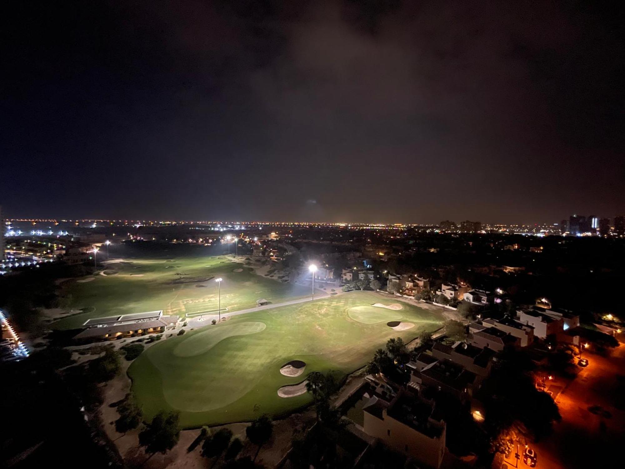 Great View, Dubai Sportcity, Parking Included, Nice Apartments Екстер'єр фото